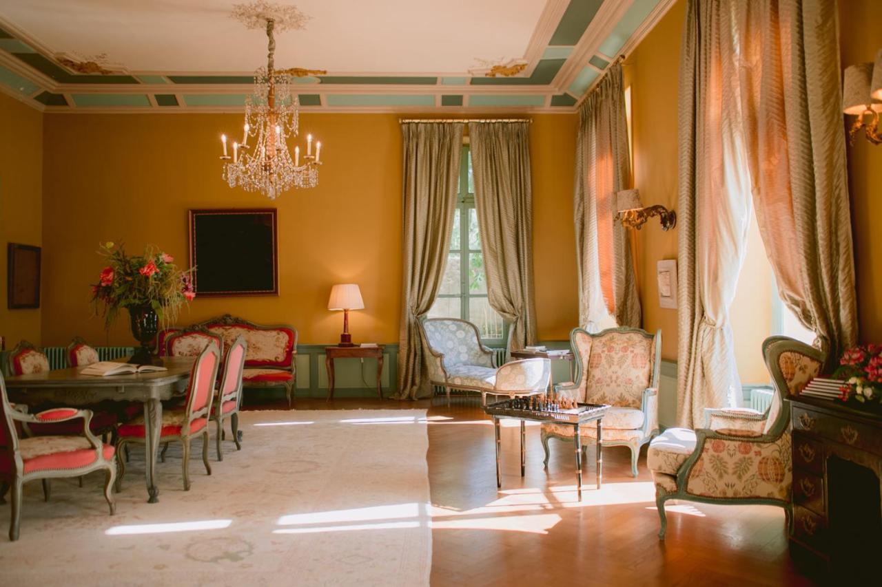 Chateau De Varenne Sauveterre  Eksteriør bilde